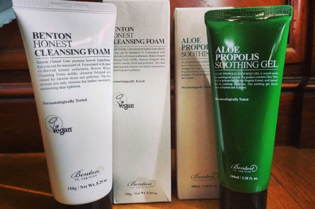 BENTON Honest Cleansing Foam review photo by everglowlasting