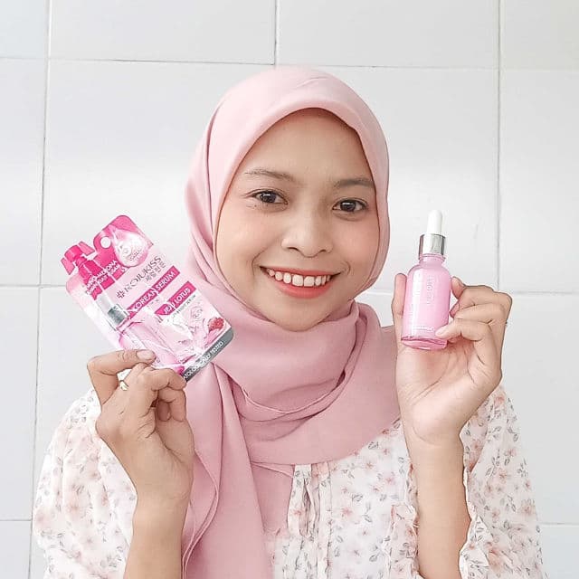 Rojukiss Jeju Lotus Pinkish Bright Korean Serum review photo by Justluthfii