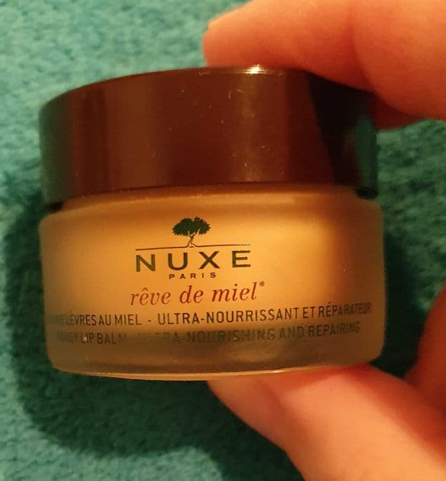 Nuxe Reve De Miel Ultra-Nourishing Lip Balm review photo by Bec247