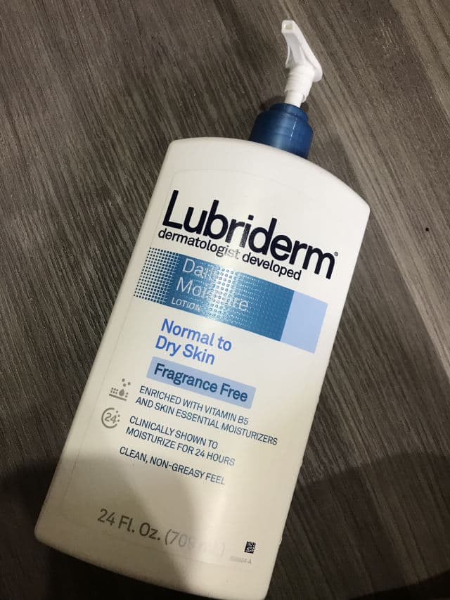 Lubriderm Daily Moisture Lotion Fragrance-Free review photo by Leonabelle