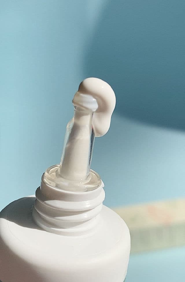 AXIS-Y Complete No-Stress Physical Sunscreen V.3 SPF 50+ PA++++ review photo by Negin