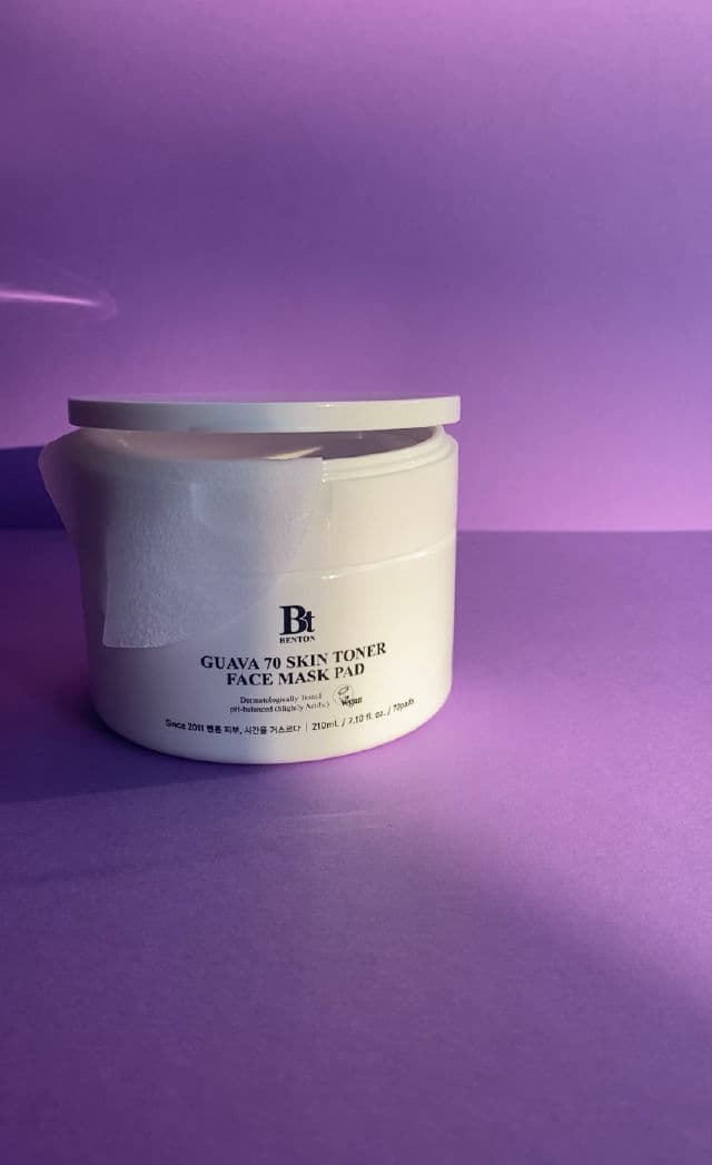 BENTON Guava 70 Skin Toner Pad review photo by Negin
