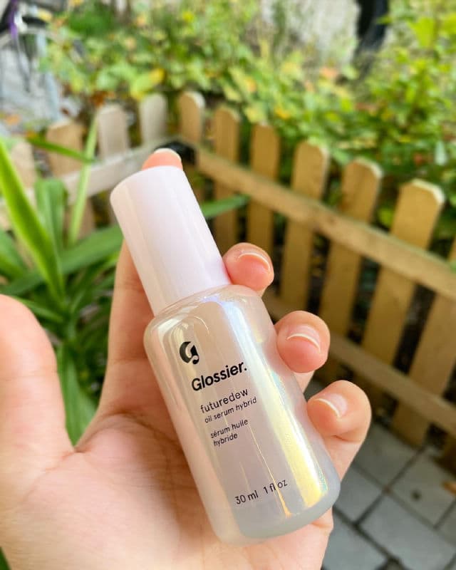 Glossier Futuredew review photo by ghazal