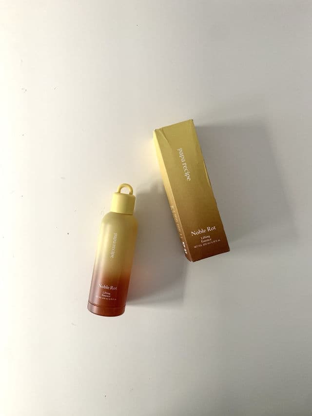 Noble Rot Lifting Essence product review