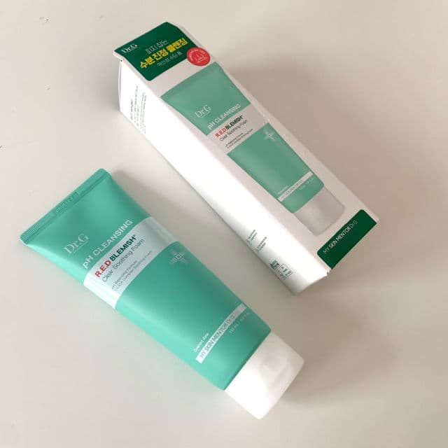 pH Cleansing Red Blemish Clear Soothing Foam product review