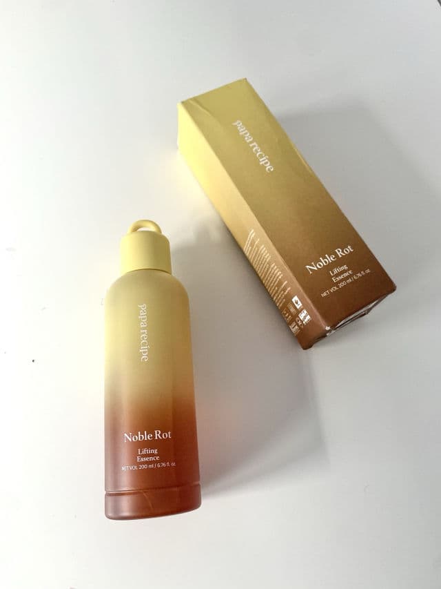 Noble Rot Lifting Essence product review