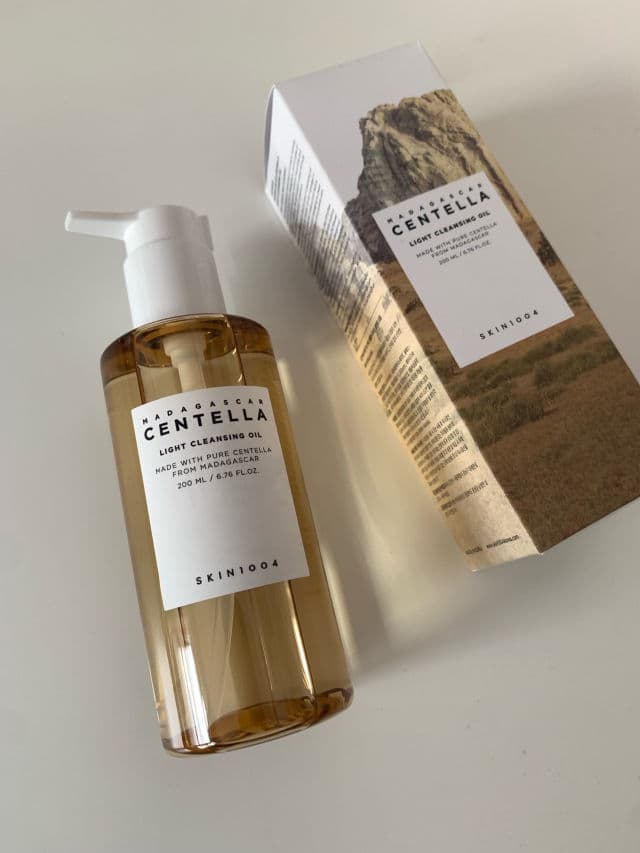 Madagascar Centella Light Cleansing Oil product review