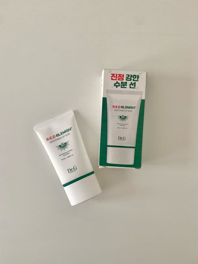 DR.G Red Blemish Soothing Up Sun SPF50+/PA++++ review photo by TasTheStuff