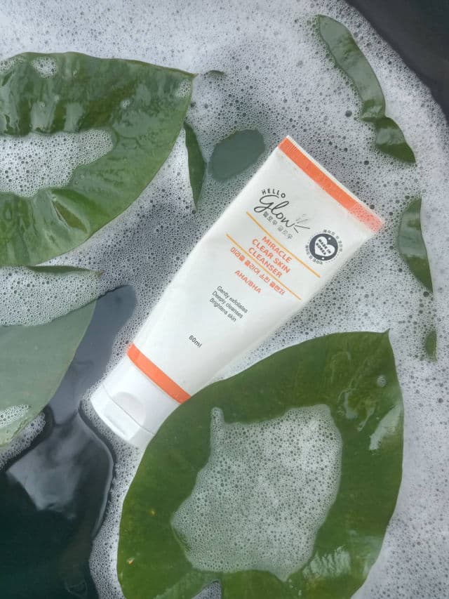 Hello Glow Blemish Miracle Set - Cleanser review photo by sabrinashayne