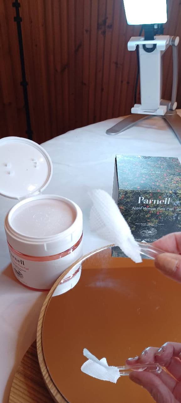 Parnell Apple Vinegar Pore Pad review photo by daliajulius