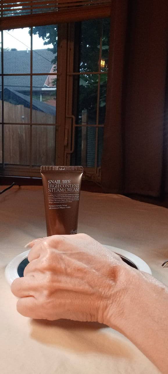 BENTON Snail Bee High Content Steam Cream review photo by daliajulius