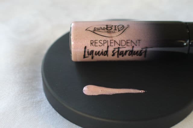 Puro Bio Cosmetics Resplendent Liquid Stardust review photo by Beautyunicorn