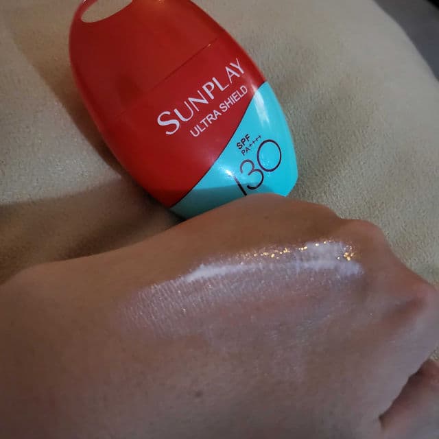 Sunplay Ultra Shield SPF130 review photo by EmilyRodrigueslim