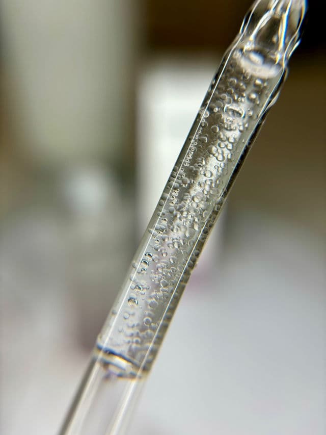 Dr. Brandt Dare to Age Revitalizing Face Serum review photo by Omshantifr