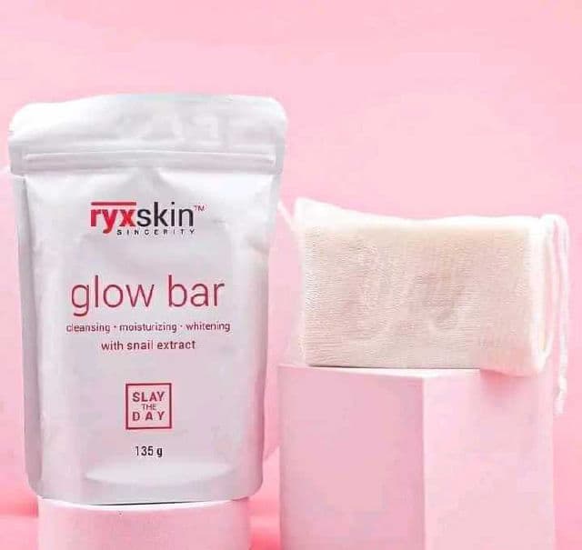 Ryx Skincerity Glow Bar review photo by anjieeenomoto