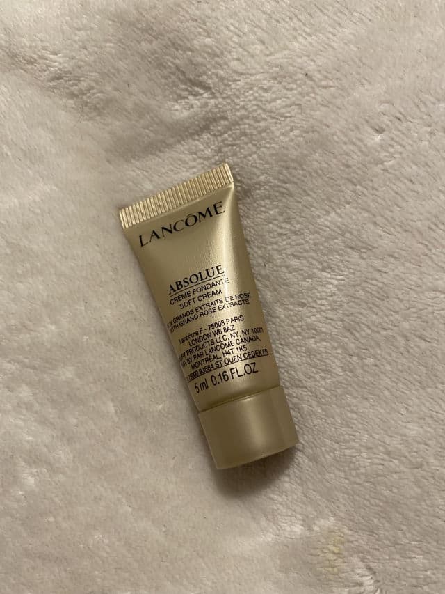 Lancome Absolue Revitalizing & Brightening Soft Face Cream review photo by Beautyalways