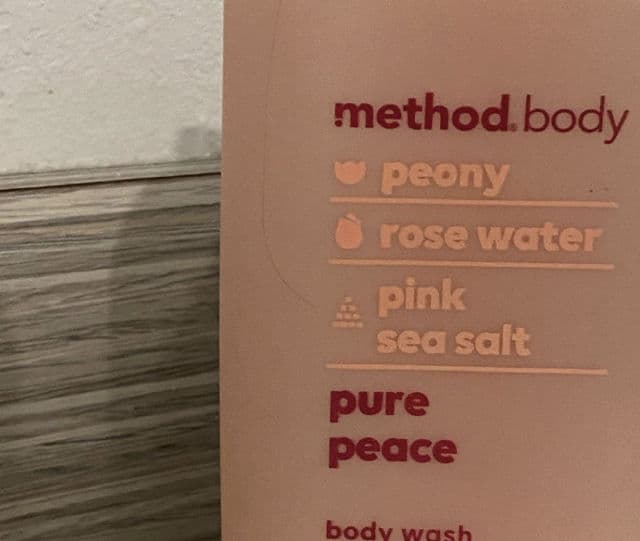 Method Body Wash: Pure Peace review photo by realslimleidy