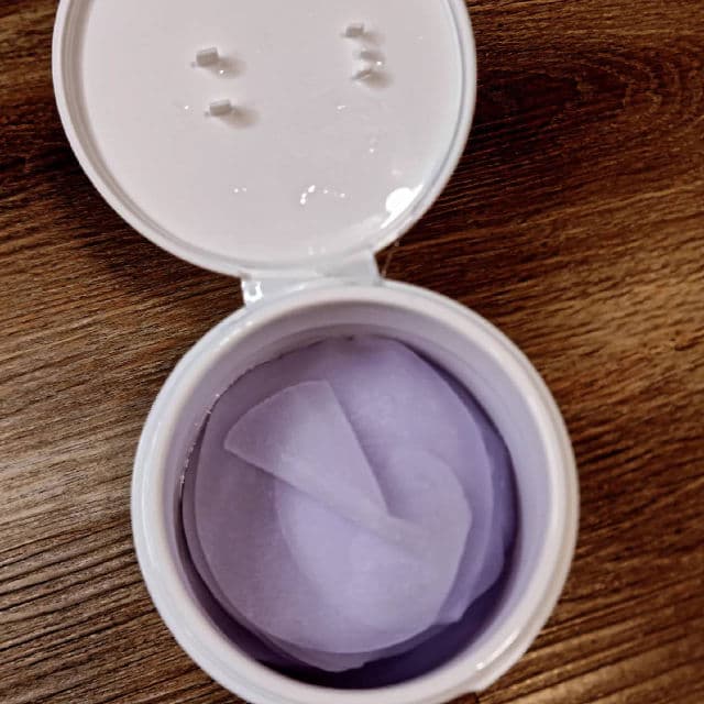 Guava 70 Skin Toner Pad product review
