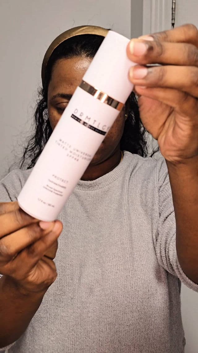 DRMTLGY Physical Universal Tinted Moisturizer SPF 44 review photo by liyal
