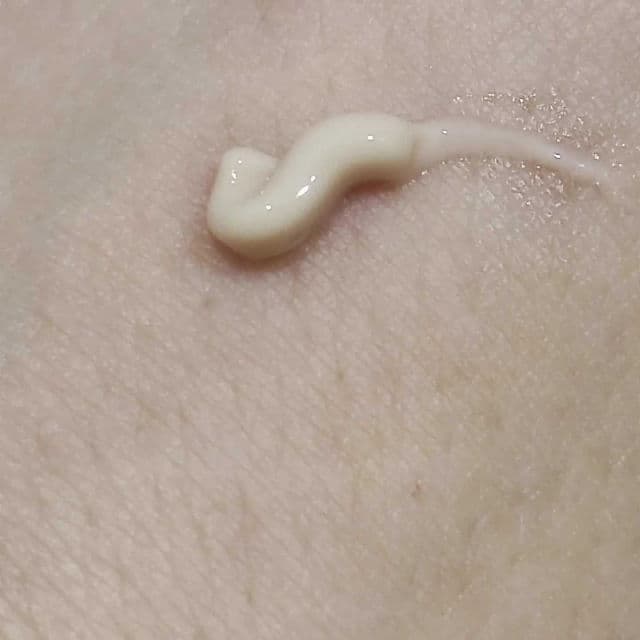 Deliplus Anti Ox Dragon's Blood Eye Contour	 review photo by Lacoquetadenoe