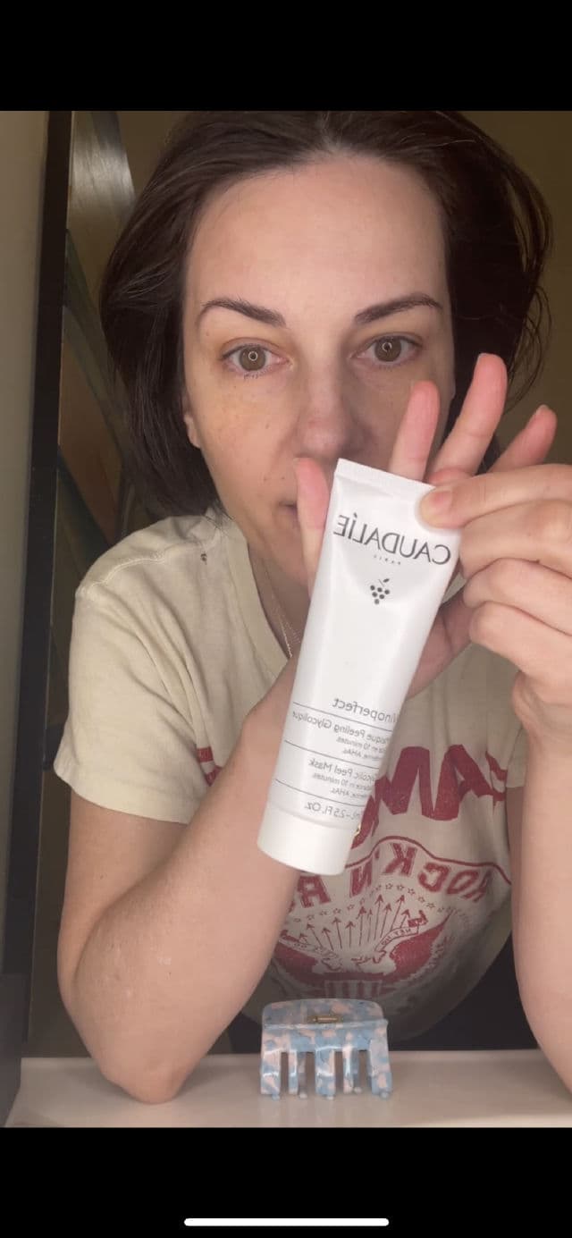 Caudalie Paris Vinoperfect Brightening Glycolic Peel Mask review photo by KatieMoe