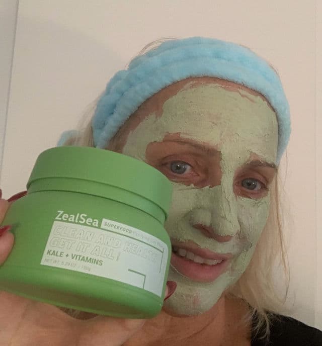 ZealSea Superfood Purifying Clay Mask review photo by manonv