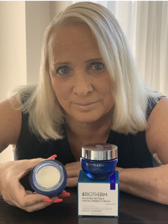 Biotherm Blue Therapy Retinol Cream review photo by manonv