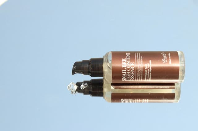 BENTON Snail Bee High Content Essence review photo by SkincarebyCyshaa