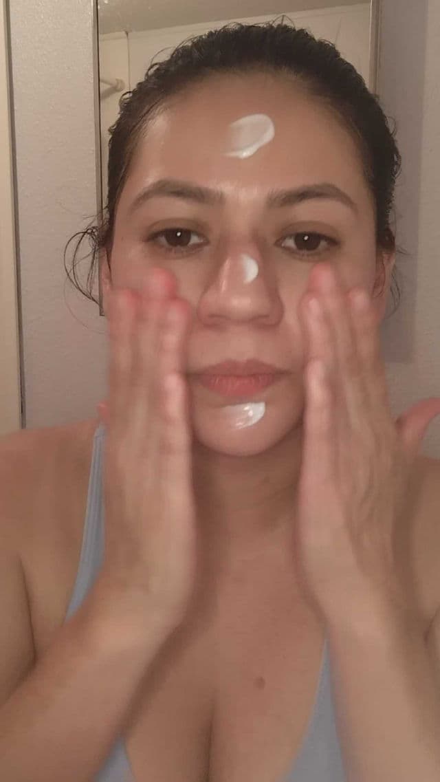 FaceTory Moon Velvet Sleeping Mask with Shea Butter and Azulene review photo by Rachel7leo