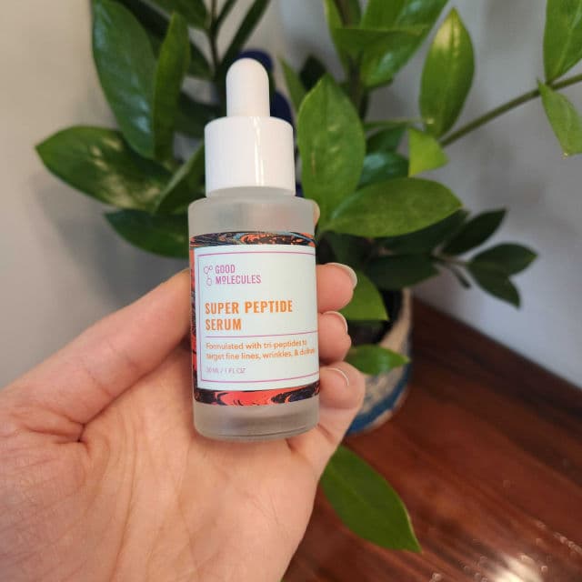 Good Molecules Super Peptide Serum review photo by jennifermakesart