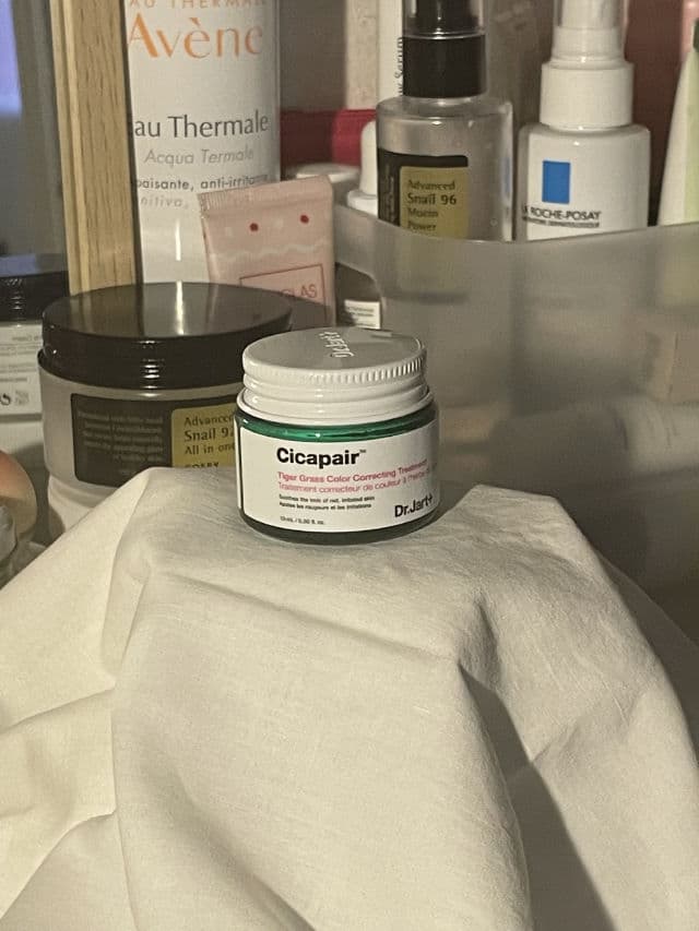 Dr. Jart+ Cicapair Tiger Grass Color Correcting Treatment SPF 30 review photo by filipposkin