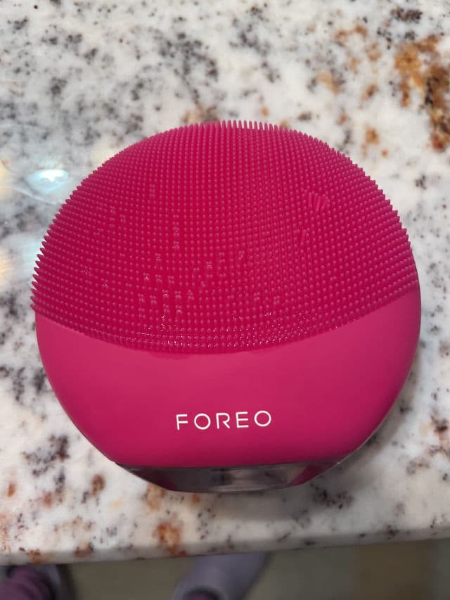 Foreo Luna 4 review photo by MonaLisa37
