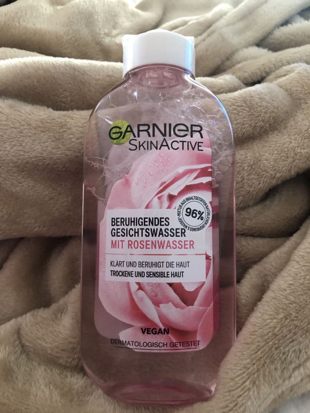 Garnier Natural Rose Water Toner Sensitive Skin review photo by IH8REMIZA