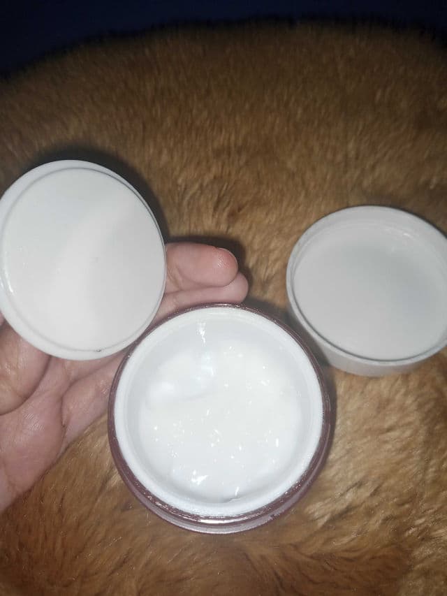 Skintific MSH Niacinamide Brightening Moisture Gel review photo by SekarZone