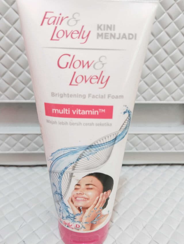 Fair & Lovely Fairness Face Wash Fairness Clean-up review photo by pickyazka