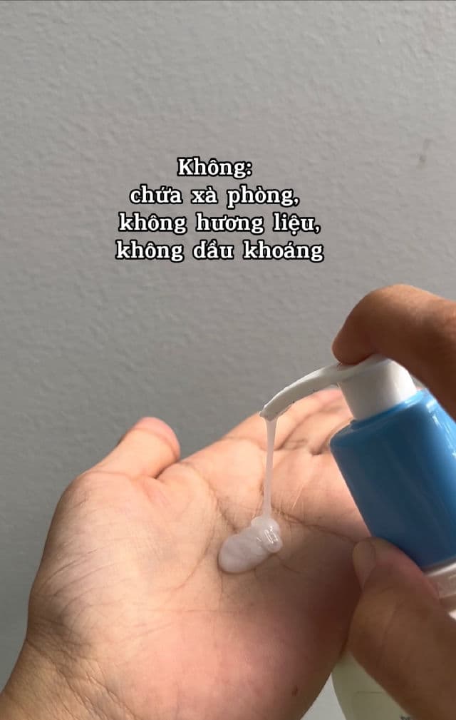 Hydrating Foaming Cream Cleanser product review