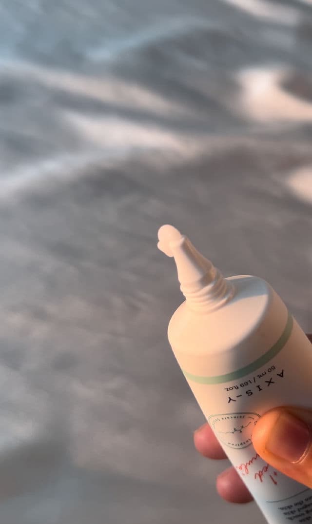 AXIS-Y Panthenol 10 Skin Smoothing Shield Cream review photo by DiemThi