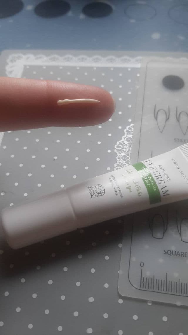 Alma Secret Contorno Ojos Antiedad Con Aguacate review photo by Esther84