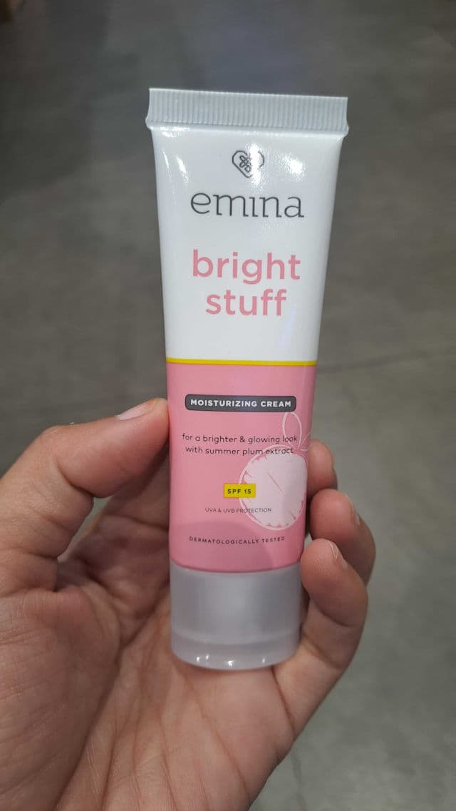 Emina Bright Stuff Moisturizing Cream review photo by cimutmoetiara