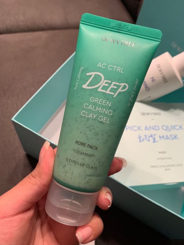 DEWYTREE AC Ctrl Deep Green Calming Clay Gel Pore Pack review photo by ValeriaBossio