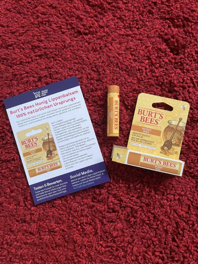 Burt's Bees Honey Lip Balm review photo by onlydeea87