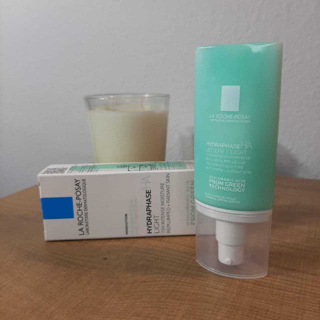 La Roche-Posay Hydraphase HA Intense Rich Moisturiser review photo by LoreGran