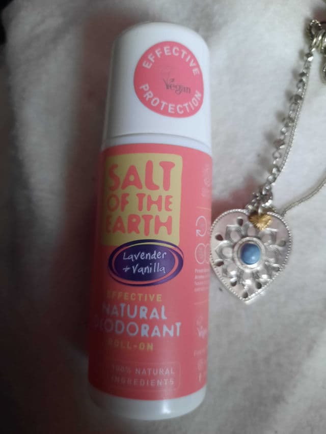 Salt of the Earth Ocean & Coconut Deodorant Spray review photo by Naomi164