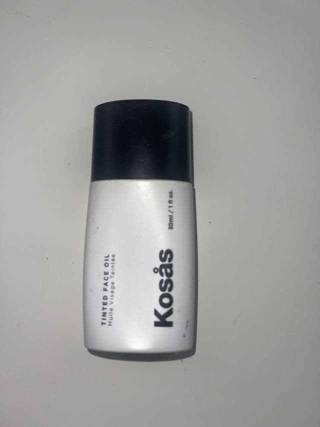 Kosas Tinted Face Oil review photo by cellysem