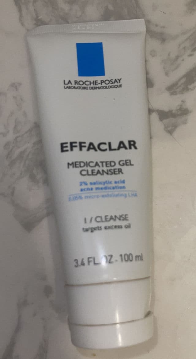 La Roche-Posay Effaclar Medicated Acne Face Wash review photo by cellysem