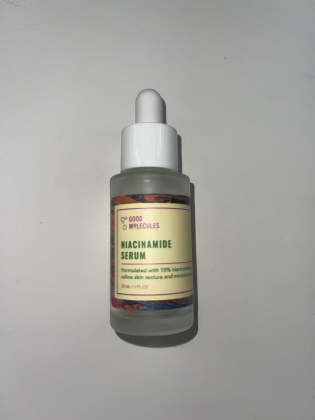 Good Molecules Niacinamide Serum review photo by cellysem