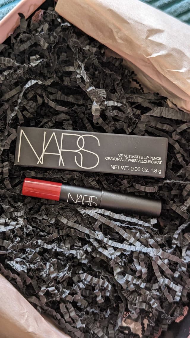 NARS Walkyrie review photo by JuliaReviews