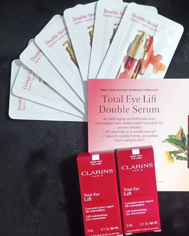 Clarins Double Serum Complete Age Control Concentrate review photo by Demurebeauty