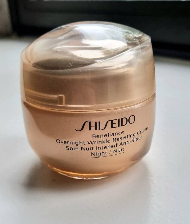 Shiseido Benefiance Overnight Wrinkle Resisting Cream review photo by BeautyJungleCorner