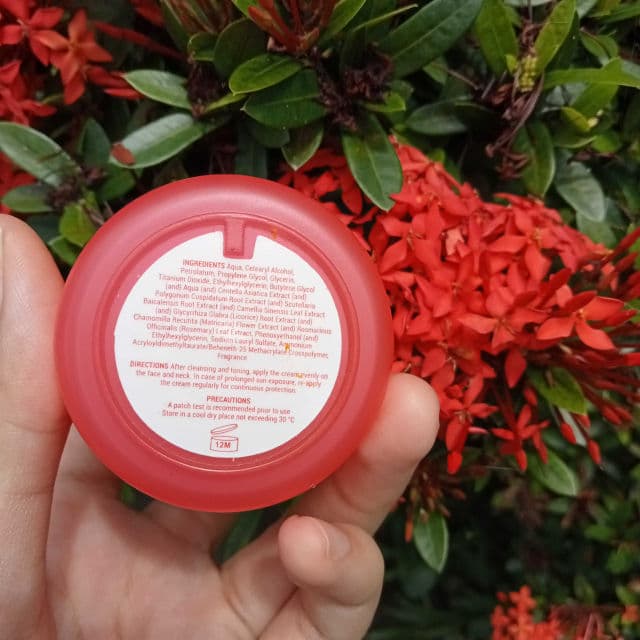 Ryx Skincerity CLEAR BOMB Advanced Exfoliating Kit - Advanced Moisturizing Cream review photo by lalileilalilali
